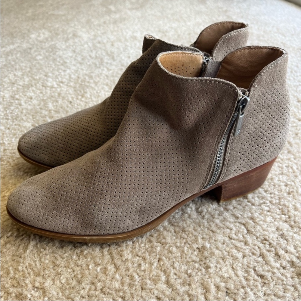 Women's Taupe Ankle Boots